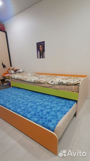Кровать