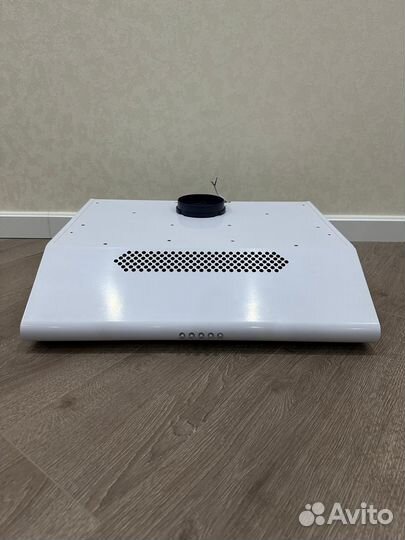 Вытяжка для кухни 60 см бу