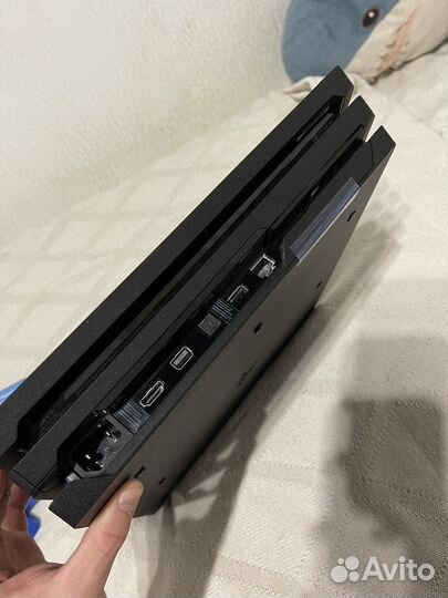 Sony playstation 4 PS4 pro 1tb с играми