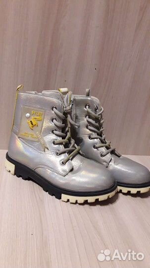 Ботинки для девочки