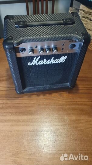 Комбоусилитель marshall mg10cf