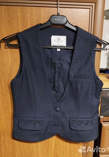 Школьная жилетка