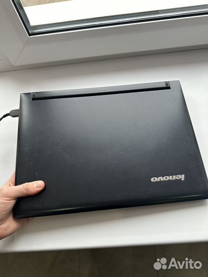 Ноутбук lenovo
