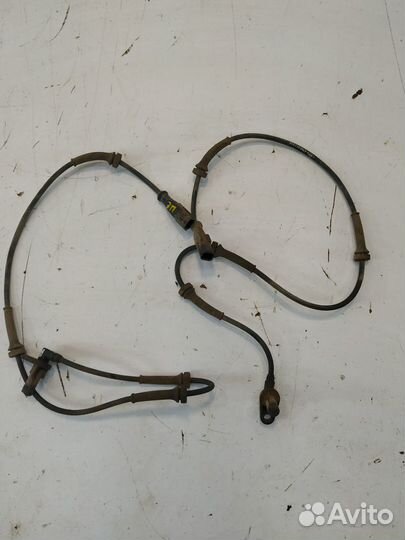 Renault Duster Провод датчика ABS