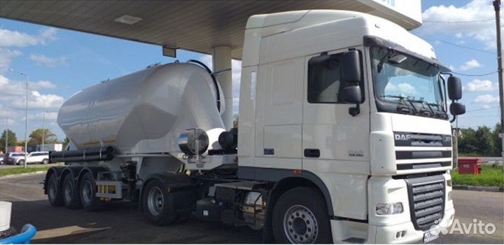 Водитель цементовоза 25р км