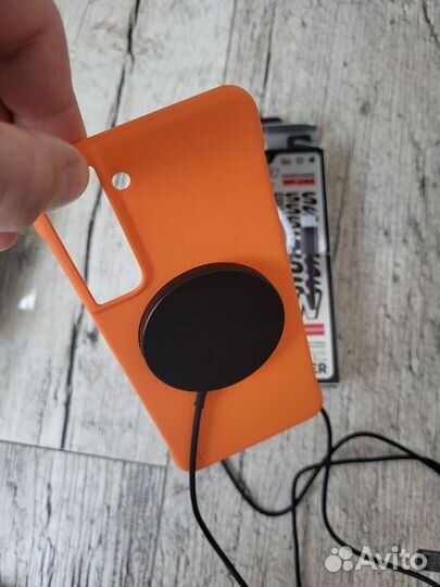 Безпроводная магнитная зарядка