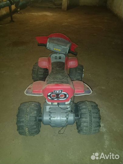 Детский квадроцикл на аккумуляторе