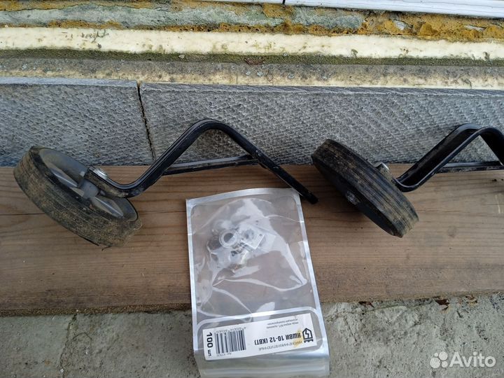 Приставные колесики для велосипеда