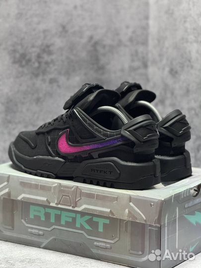 Rtfkt x Nike Dunk Genesis Void