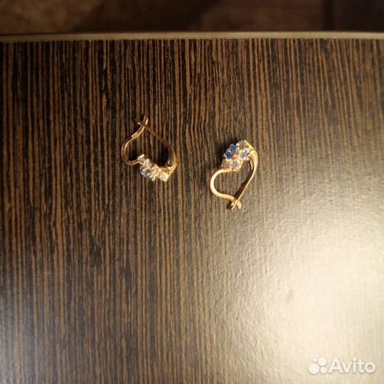 Золотые сережки для девочки