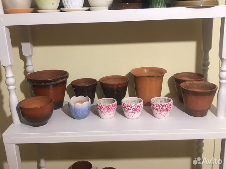 Горшки керамические, пластиковые, опоры