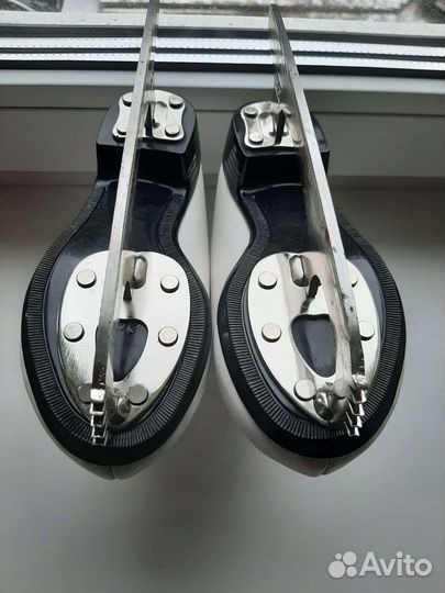 Коньки фигурные