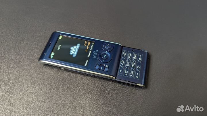 Sony Ericsson W595