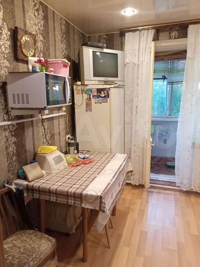 2-к. квартира, 54 м², 5/5 эт.