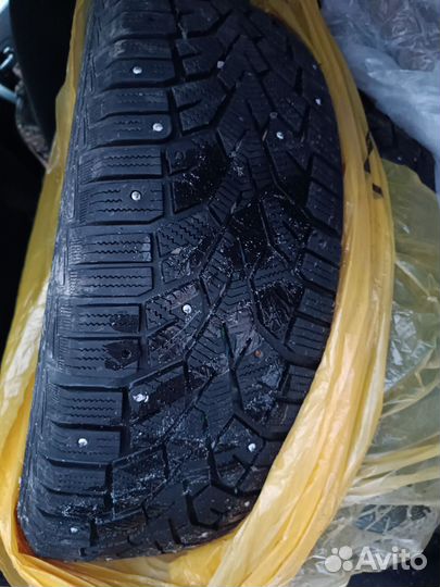 Gislaved NordFrost 100 215/65 R16