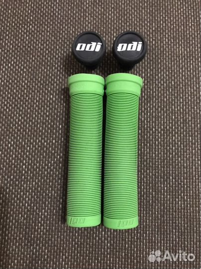 Грипсы Odi зеленые