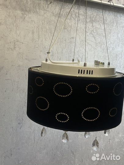 Люстра стильная