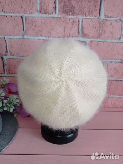 Берет женский зимний. Пух норки