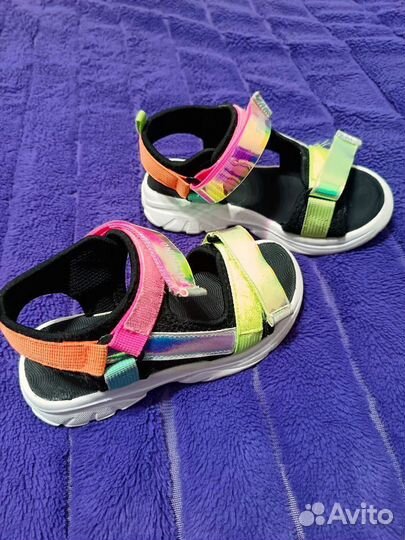 Джинсовая куртка для девочки