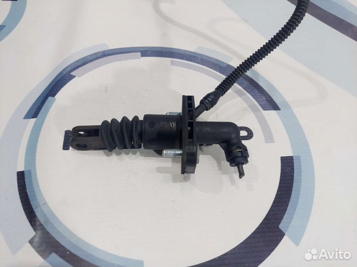 Рабочий цилиндр сцепления Suzuki Grand Vitara 2010