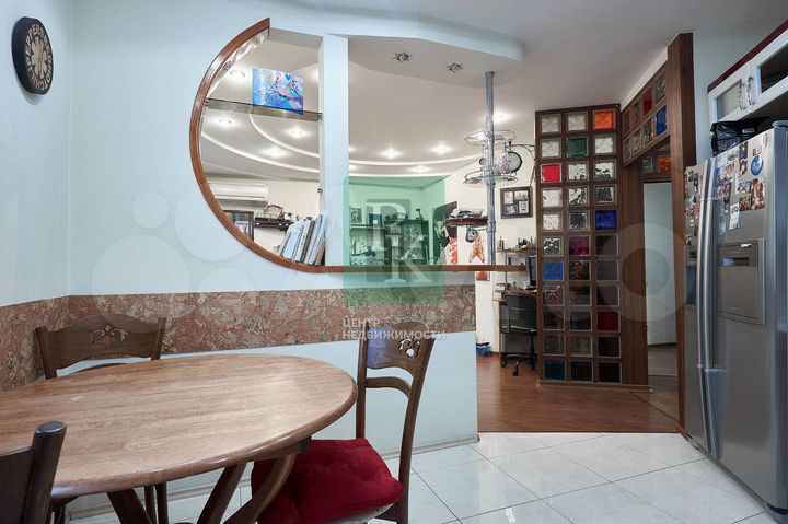 3-к. квартира, 89,8 м², 1/5 эт.