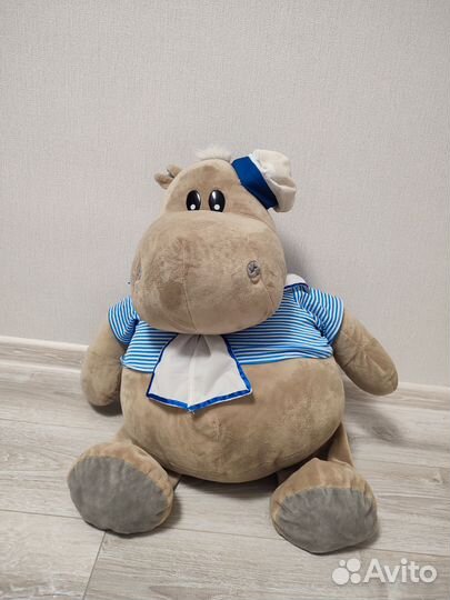 Мягкая игрушка бегемот