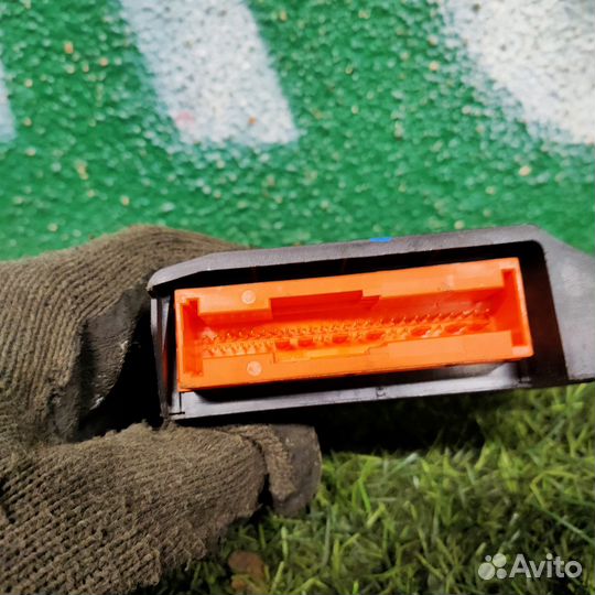 Блок управления AirBag Nissan Almera G15 III