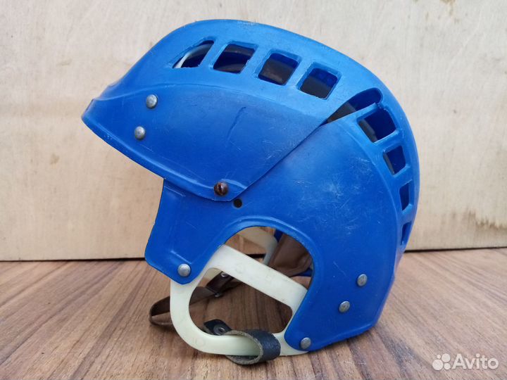 Детский хоккейный шлем. Времен СССР