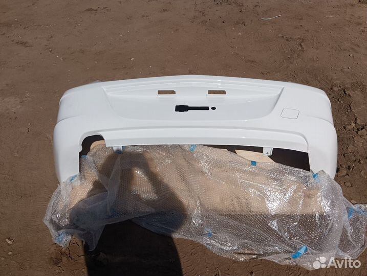 Chevrolet Cobalt бампер задний белый