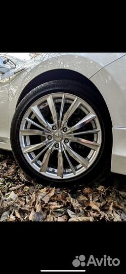 Комплект японских колес R19 на тойоту