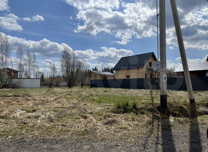 Участок 7 сот. (ИЖС)