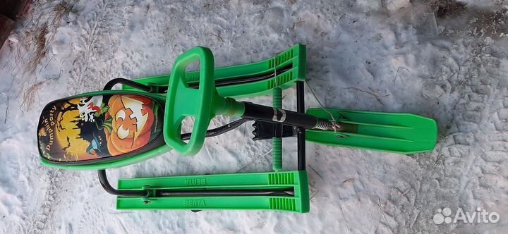 Детский снегокат бу