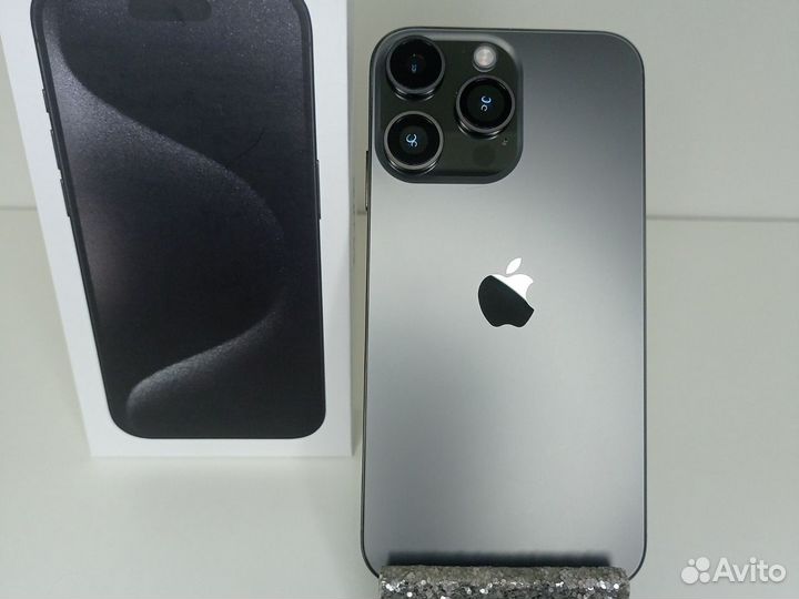 iPhone xr в корпусе 15 pro 128 gb