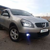 Nissan Qashqai 2.0 CVT, 2008, 135 500 км, с пробегом, цена 760 000 руб.