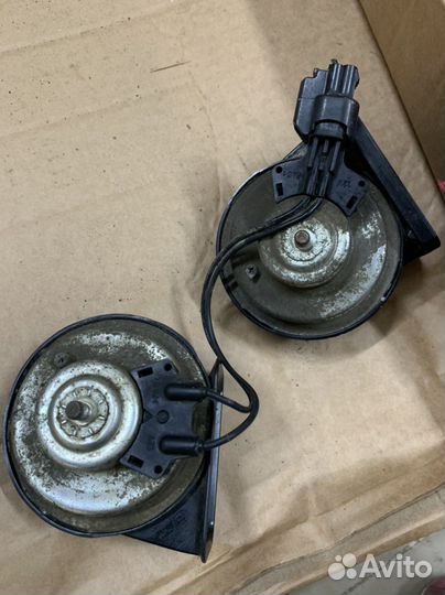 Сигнал звуковой (клаксон) Ford Kuga 2013