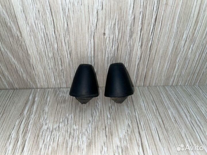 Отбойник багажника Kia Ceed ED