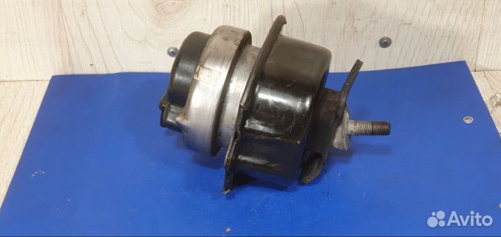 Подушка двигателя Bmw X5 E70