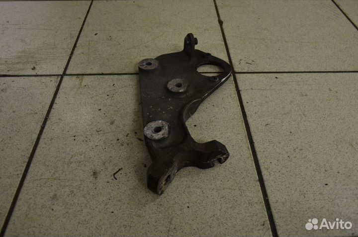 Подвес двс левый Arctic Cat 1000 thundercat