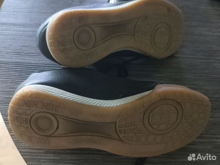 Бутсы футзальные