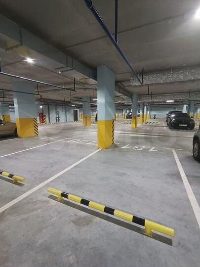 Машиноместо, 15 м²