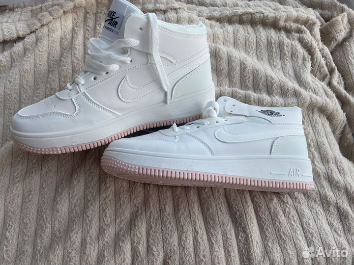 Кроссовки кеды хамелеон nike новые 39