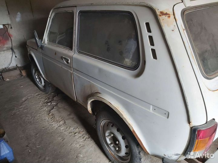 LADA 4x4 (Нива) 1.7 МТ, 1997, 85 000 км