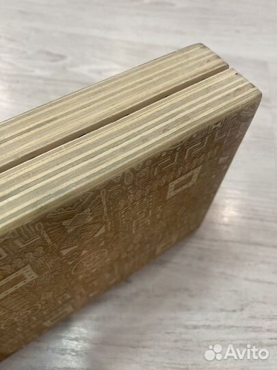 Доска с гвоздями садху с Бали