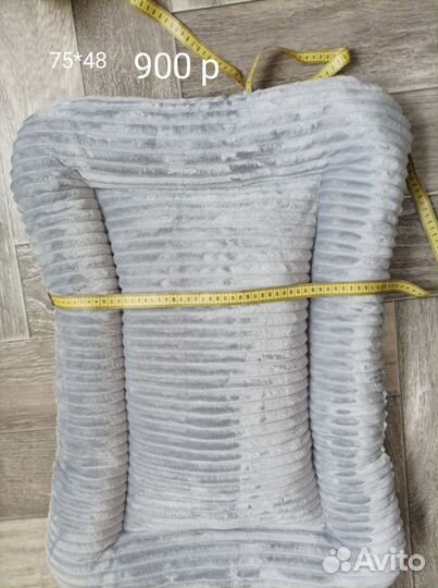 Лежанки для кошек и собак