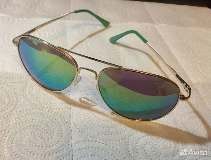 Солнцезащитные очки