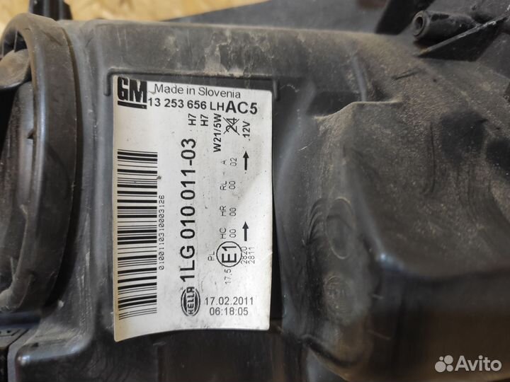 Фара левая Opel Astra J