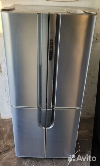 Холодильник Hansa