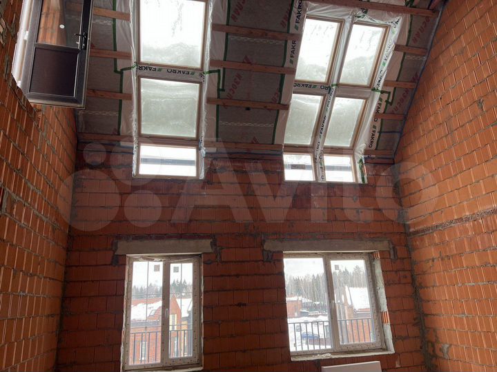 2-к. квартира, 75 м², 4/4 эт.