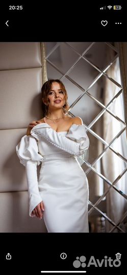 Свадебное платье 42 44 бу