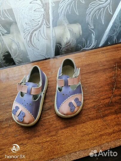 Сандалии для девочки